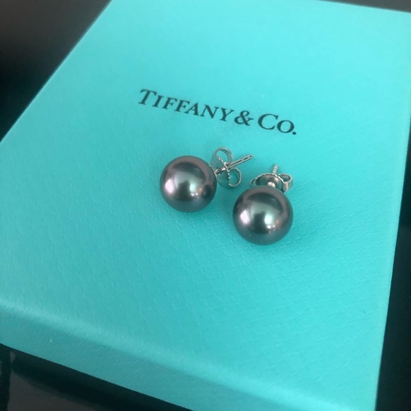 tiffany pearl earrings